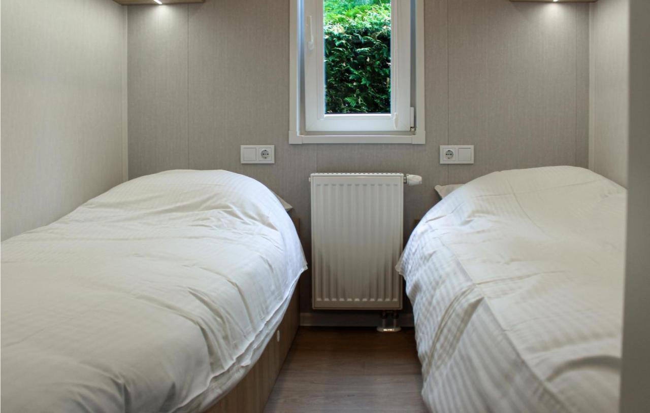 Nice Stacaravan In Marienberg With Kitchen Екстер'єр фото